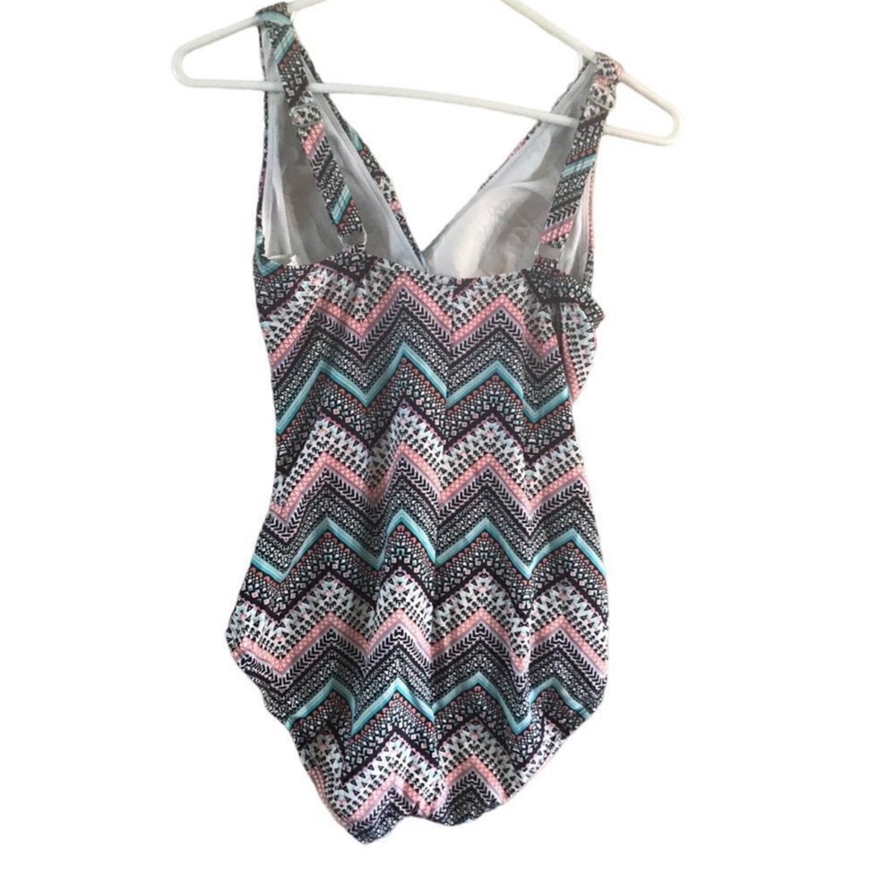 Chevron V-Neck One-Piece Swimsuit in Teal & Pink - Picture 4 of 5